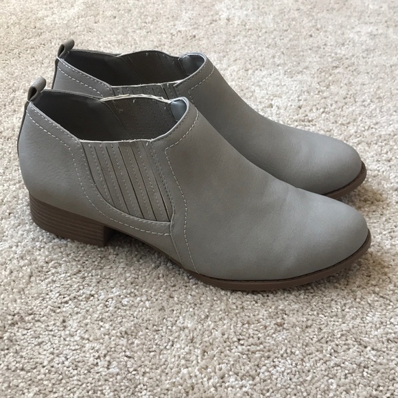 Grey Ankle Booties!!! - Picture 2 of 5